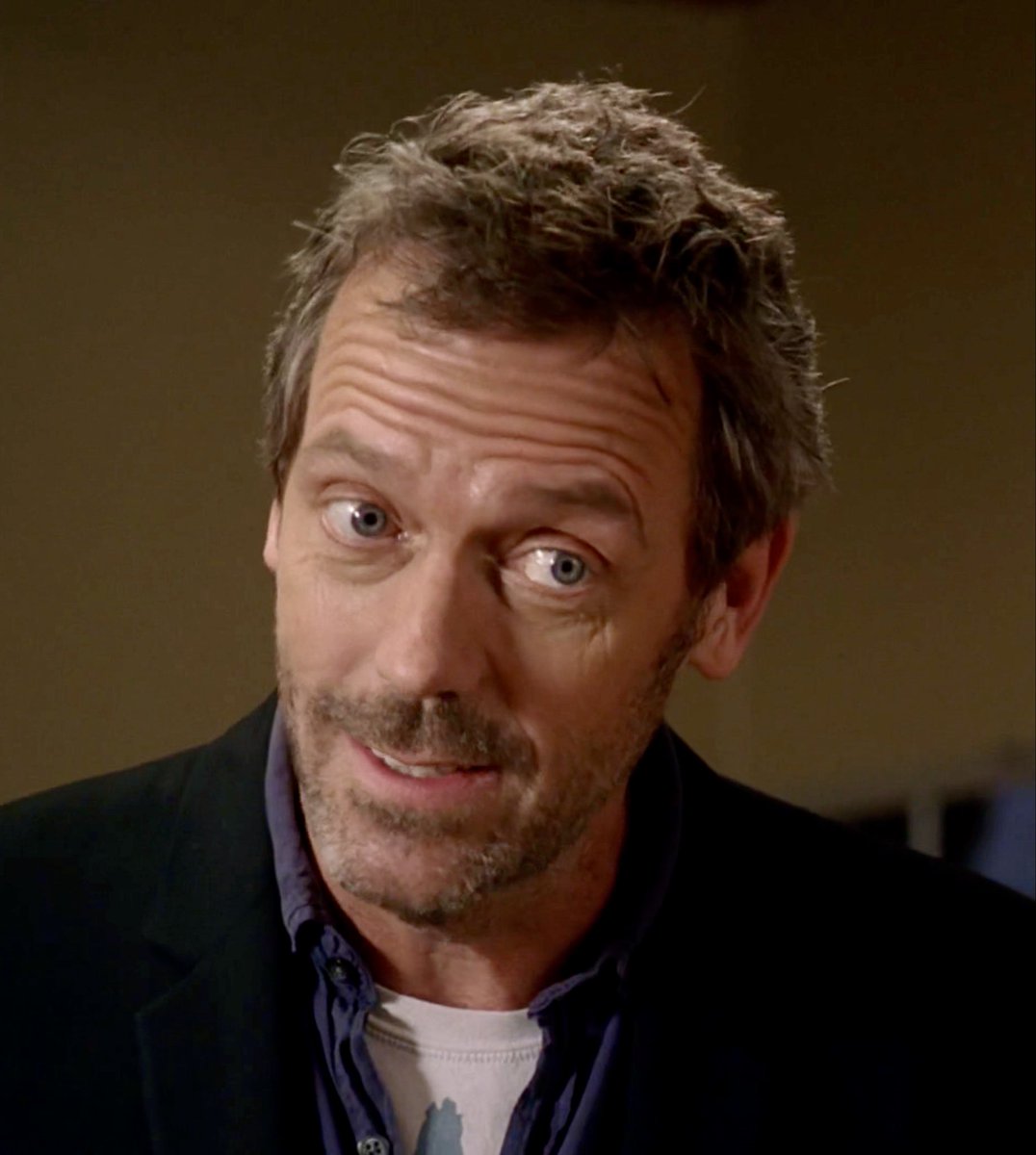 HughLCaps's tweet photo. #hughlaurie 😍 https://t.co/ahPcv0BOJ1