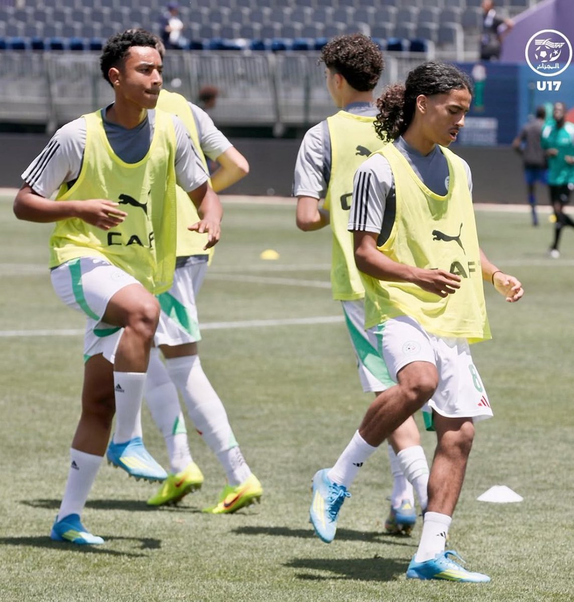 𝙔𝙊𝙐𝙉𝙂 𝙏𝘼𝙇𝙀𝙉𝙏 𝘼𝘼𝙁 🇩🇿💫 tweet media
