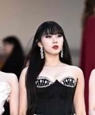 riri; vote twice on AMAs tweet media