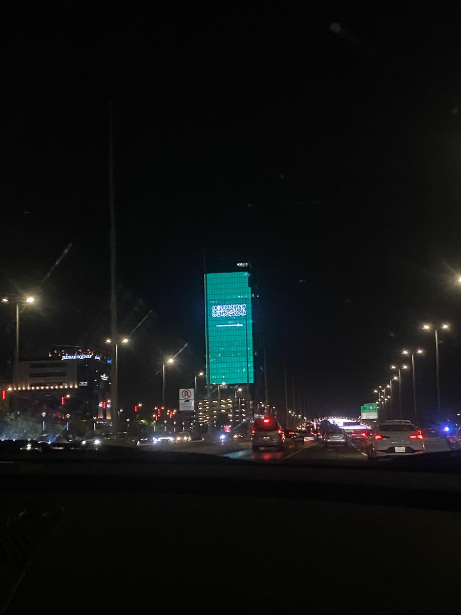 مـيّو tweet media