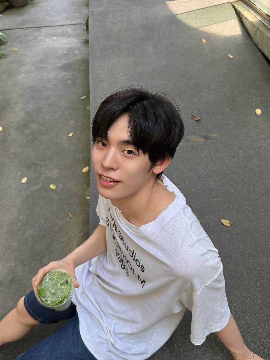โ ฮคเฑฟเฑฟ ๐ ฟ tweet media