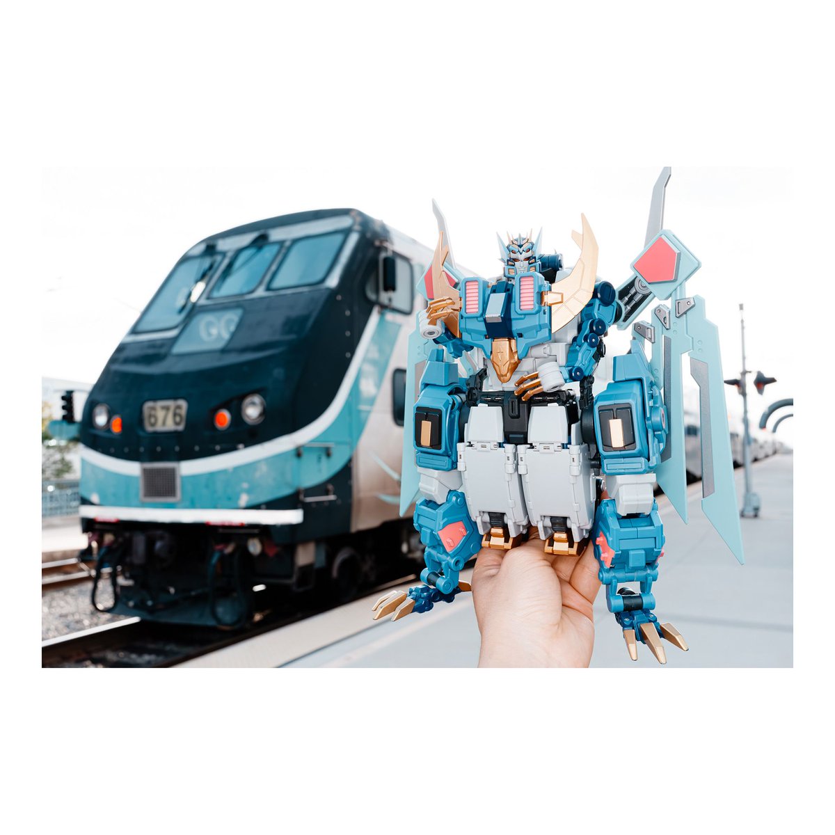MagnusLabel's tweet photo. “In search of the first blossoms”

#SonyA7R3 #TamronF053

#Transformers #トランスフォーマー #Deathsaurus #デスザラス #MastermindCreations #DZef #3rdPartyTransformers #お昼休みに一枚だけTF玩具写真を貼ろう #Maccadam #MagnusLabel https://t.co/cizzQgb0aR