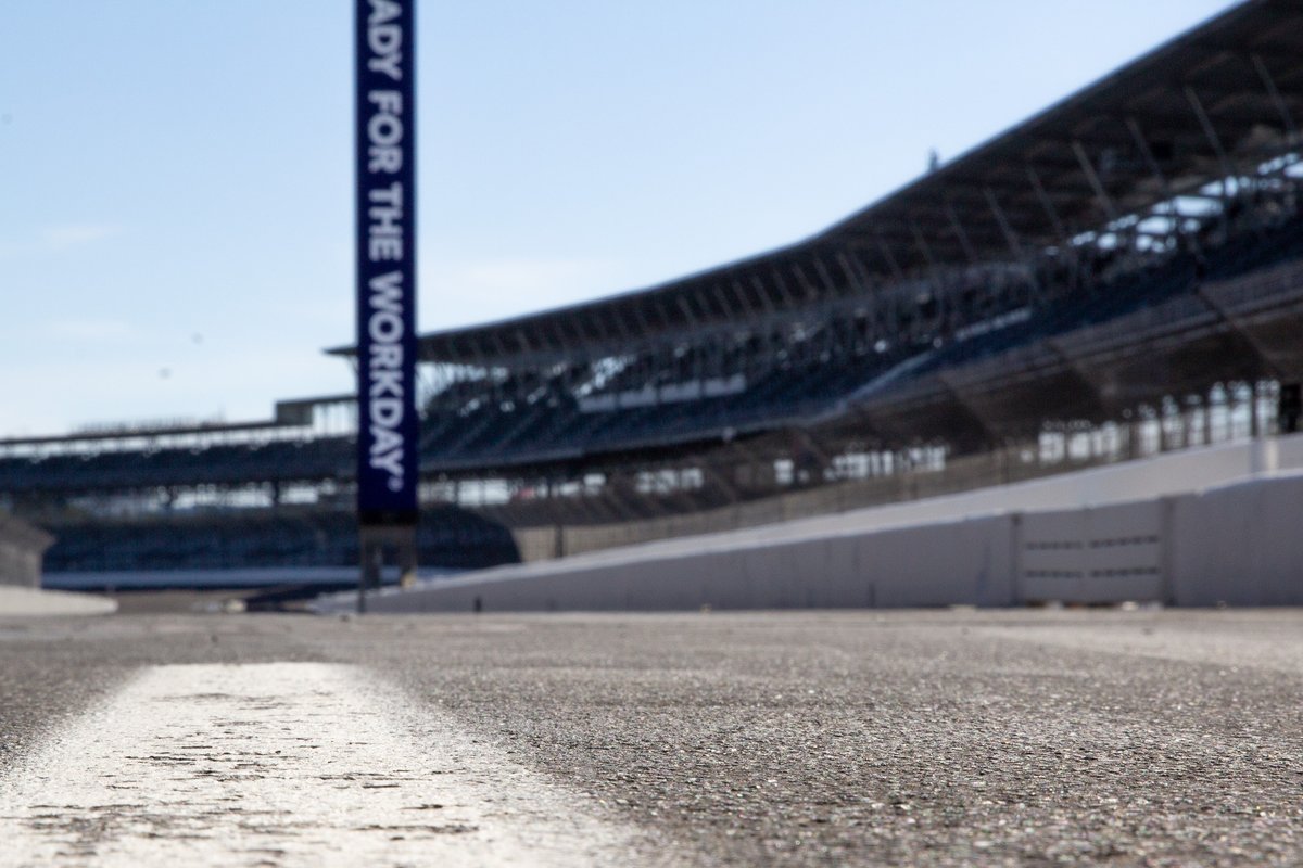 CintasCorp's tweet photo. The Greatest Spectacle in Racing.

Good luck to all of the drivers and our long-term partners at the @IMS in today's Indy 500. 🏎️ 🏁 https://t.co/EJ6JWnzRLB