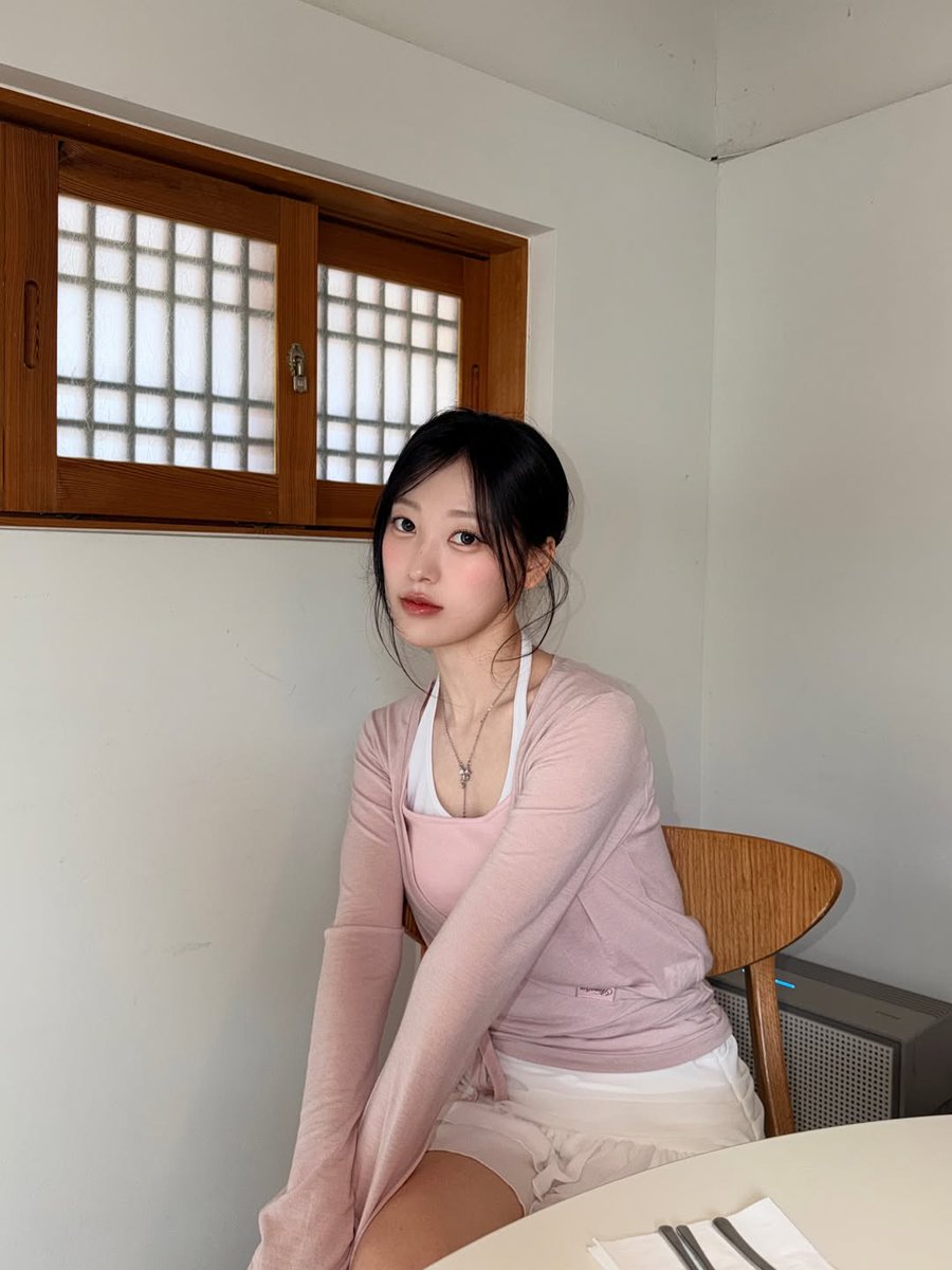 thoyerim's tweet photo. ㅤ
ㅤ ⠀ㅤ(⁠◕⁠ᴗ⁠◕⁠✿⁠) ; “may the flowers remind us, what a beautiful spring come after the silent cold”
ㅤ ⠀ https://t.co/WD8LyOpBGs