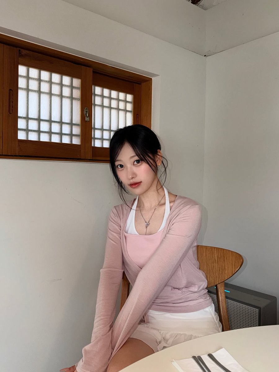 thoyerim's tweet photo. ㅤ
ㅤ ⠀ㅤ(⁠◕⁠ᴗ⁠◕⁠✿⁠) ; “may the flowers remind us, what a beautiful spring come after the silent cold”
ㅤ ⠀ https://t.co/WD8LyOpBGs