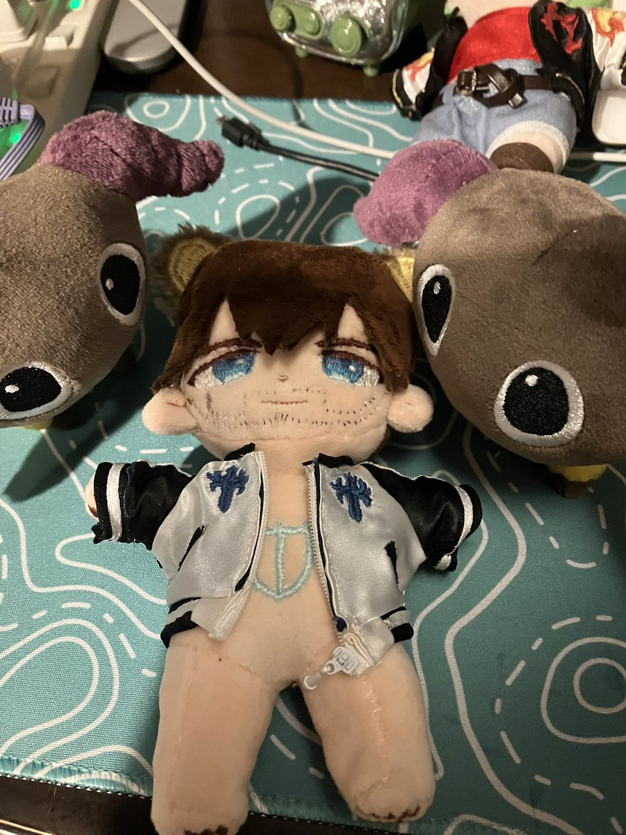 boko_tea's tweet photo. ぬい用のナイトスカジャン作ったよ https://t.co/LvJW0GLIYn