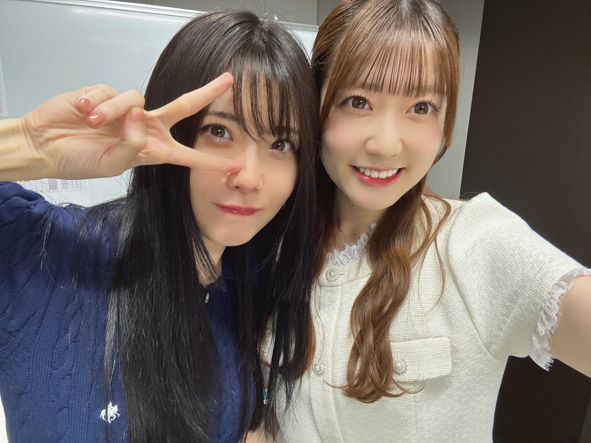 yume_sogabe's tweet photo. 谷真理佳さんと
お写真を撮っていただきました😭✨

おでかけ大好きキッズだったので、
ド緊張大興奮大パニックになってしまったのですが
本当に本当にお優しくてお美しかった😭😭😭💞 https://t.co/zmki9ZVvhU