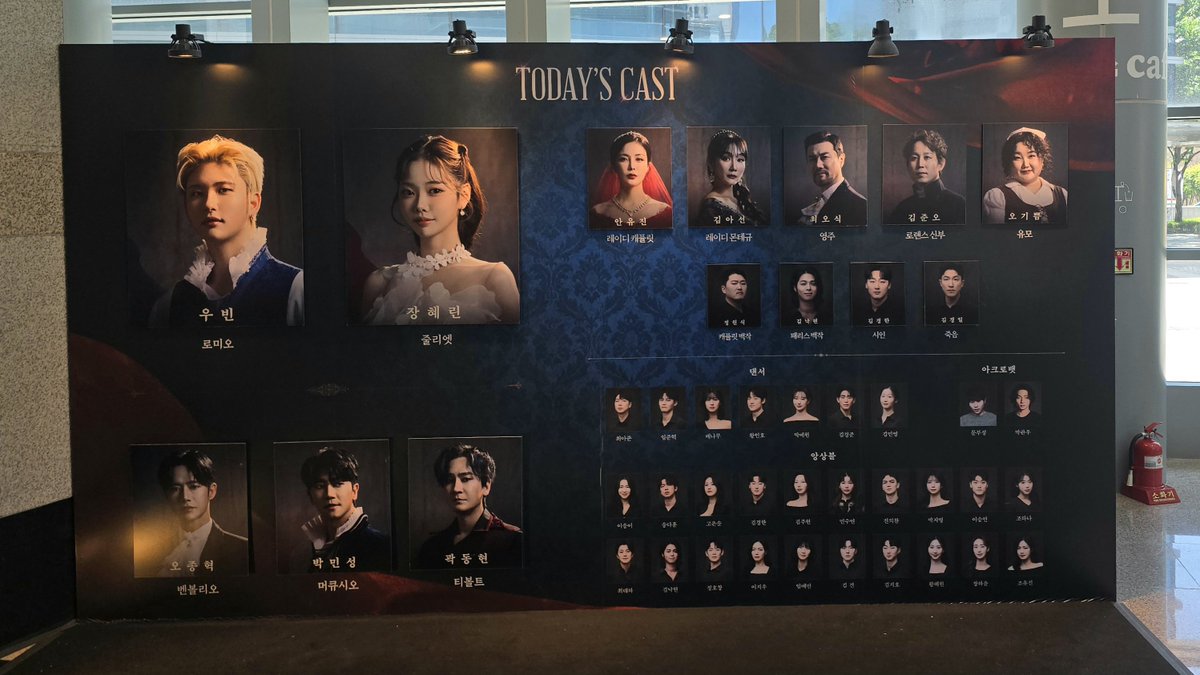 rubybear418_'s tweet photo. 오늘의 베로나 ~🖤 https://t.co/gaHIGlXupQ
