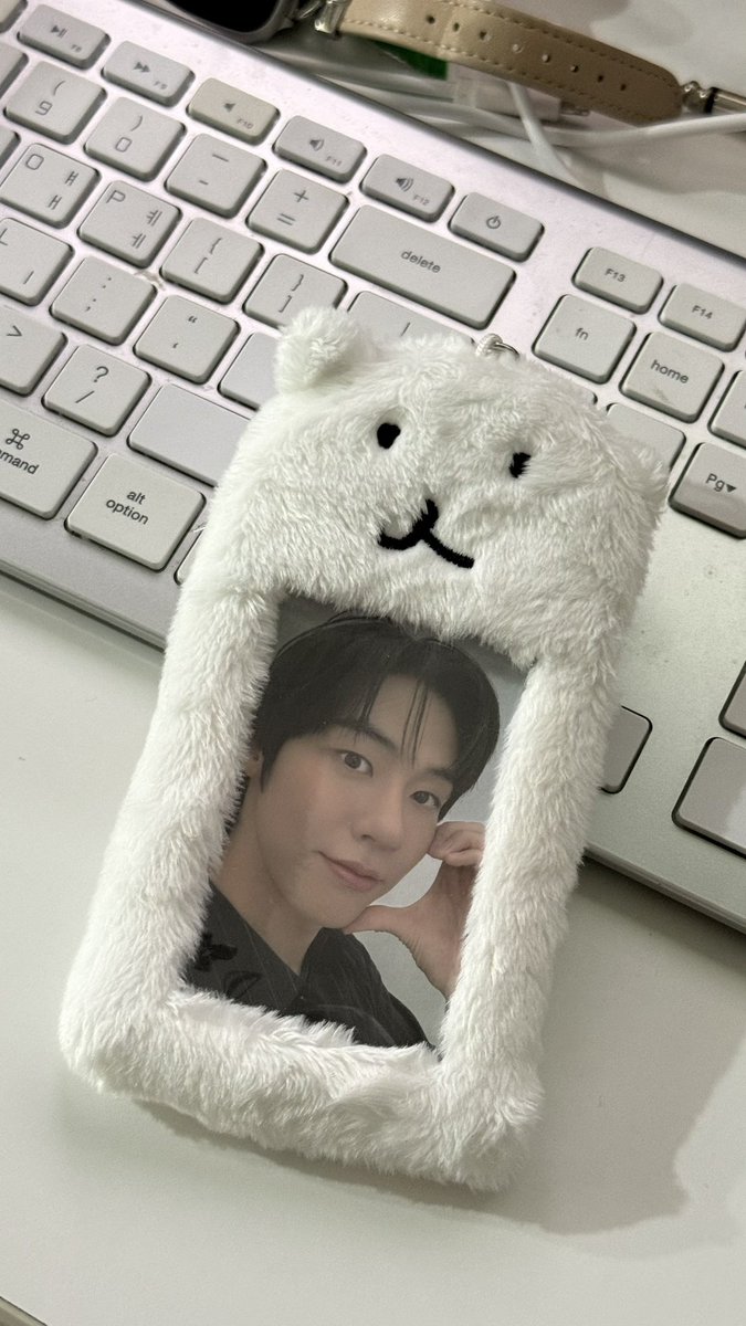 승곰 tweet media