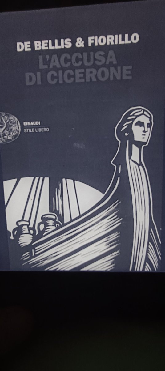 scribbi's tweet photo. Mi piacciono sempre: Storia e romanzo si mescolano bene e gli eroi vengono celebrati senza eccessi. È il numero tre: se iniziate dal primo è sicuramente meglio. https://t.co/AAH4gcdhM3