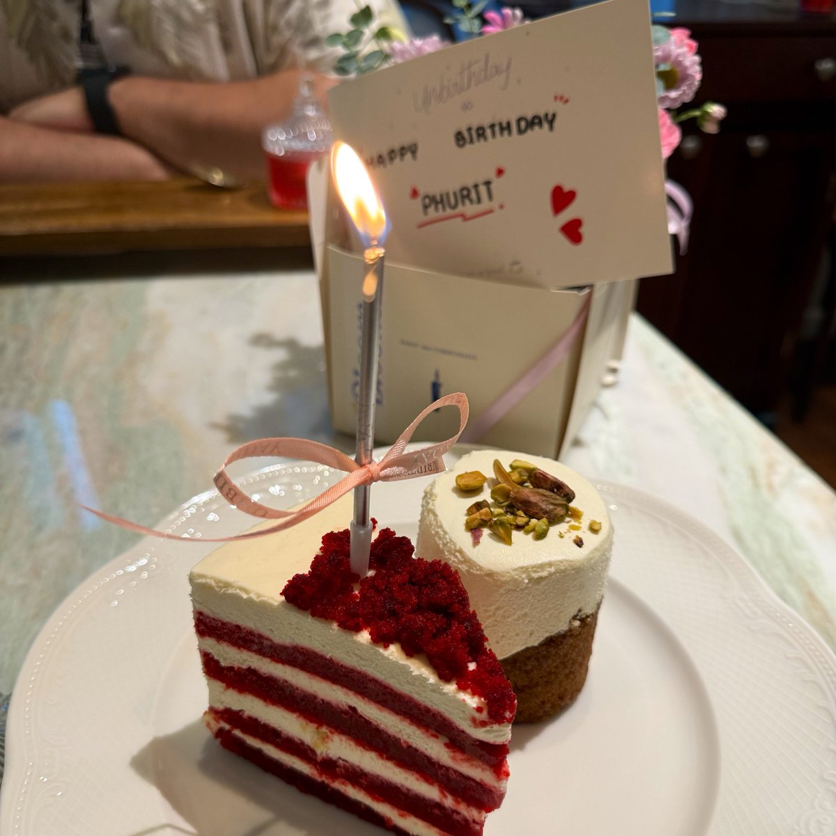 phriezt's tweet photo. 🎂🧞♂️🐨 @j_phurit
Love you 💋🎂
#PHxPH https://t.co/5Xwr1zbpMw