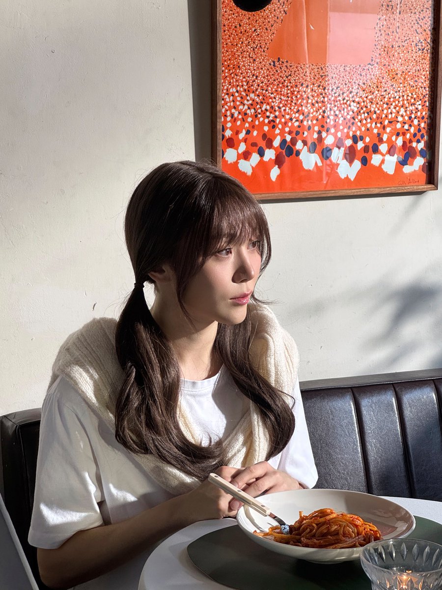 부들 tweet media