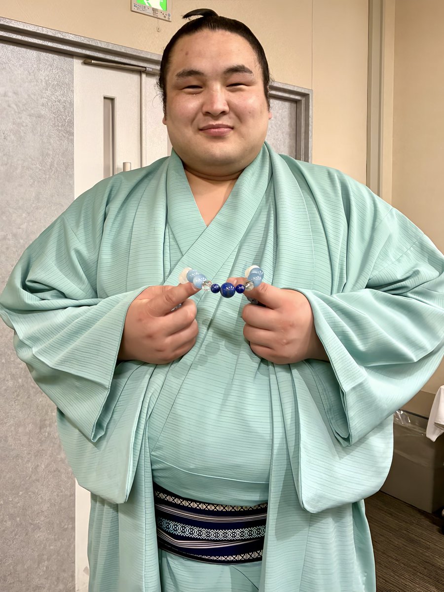 架空おかみさん tweet media