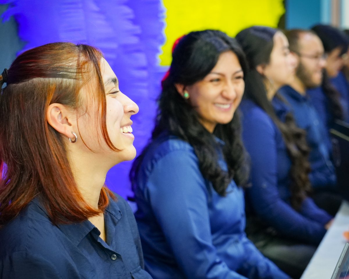 unicafam's tweet photo. 🌎✈️ Nuestros estudiantes de 6.º semestre de Administración Turística y Hotelera presentaron sus propuestas de gestión de destino, realizando una interesante comparativa entre Bogotá y Ciudad de México 🏙️📊 https://t.co/dN1dZbUw1Q