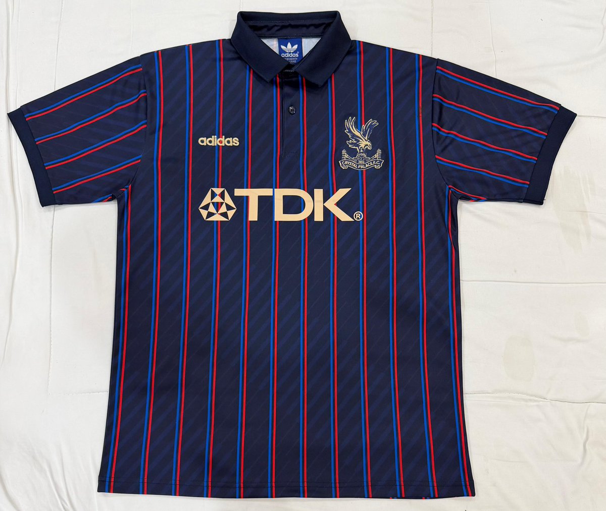 Palace Retro tweet media