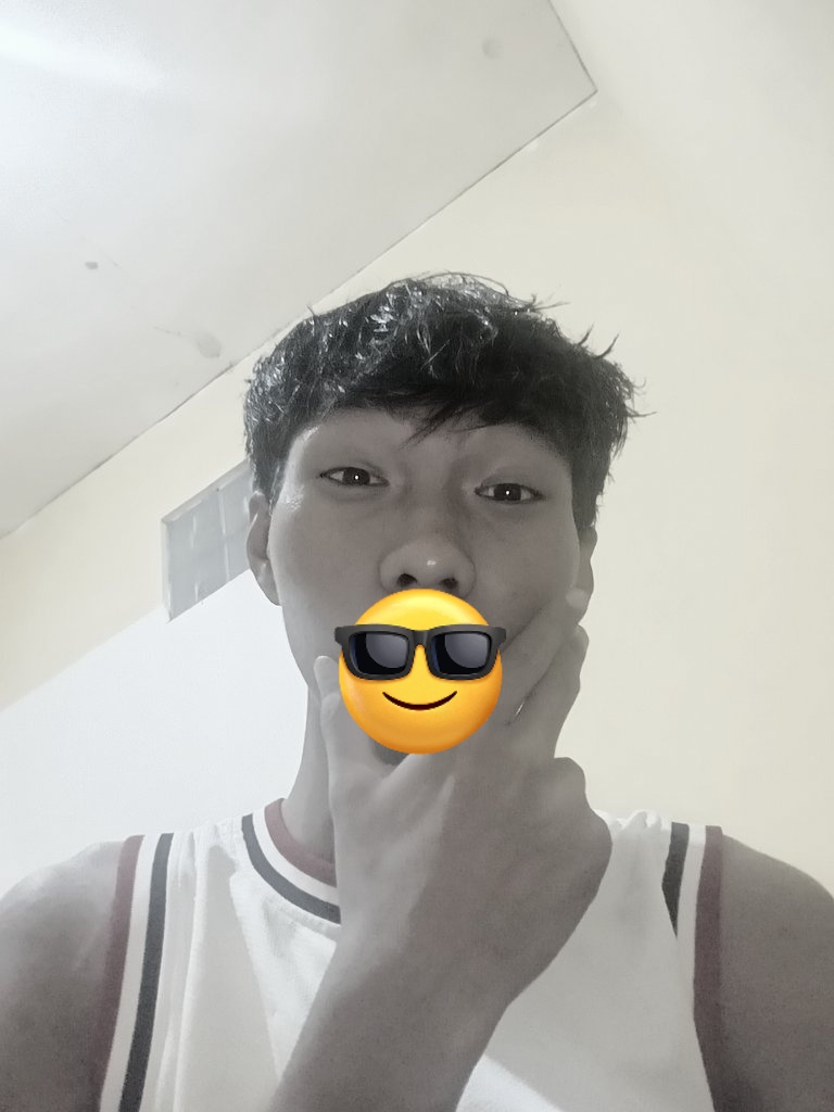 declin tweet media