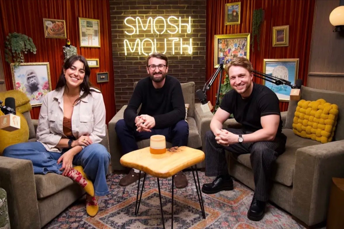 smosh ❯❯ base tweet media