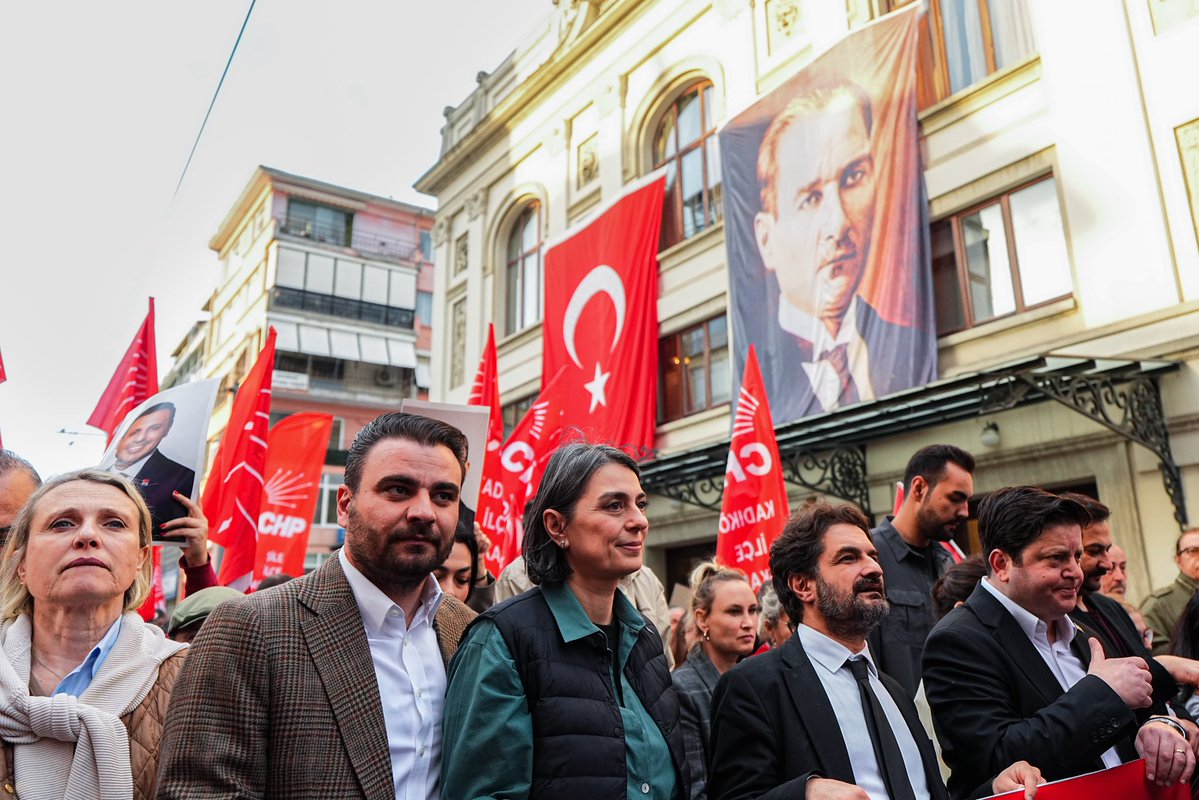 Sinem Dedetaş tweet media