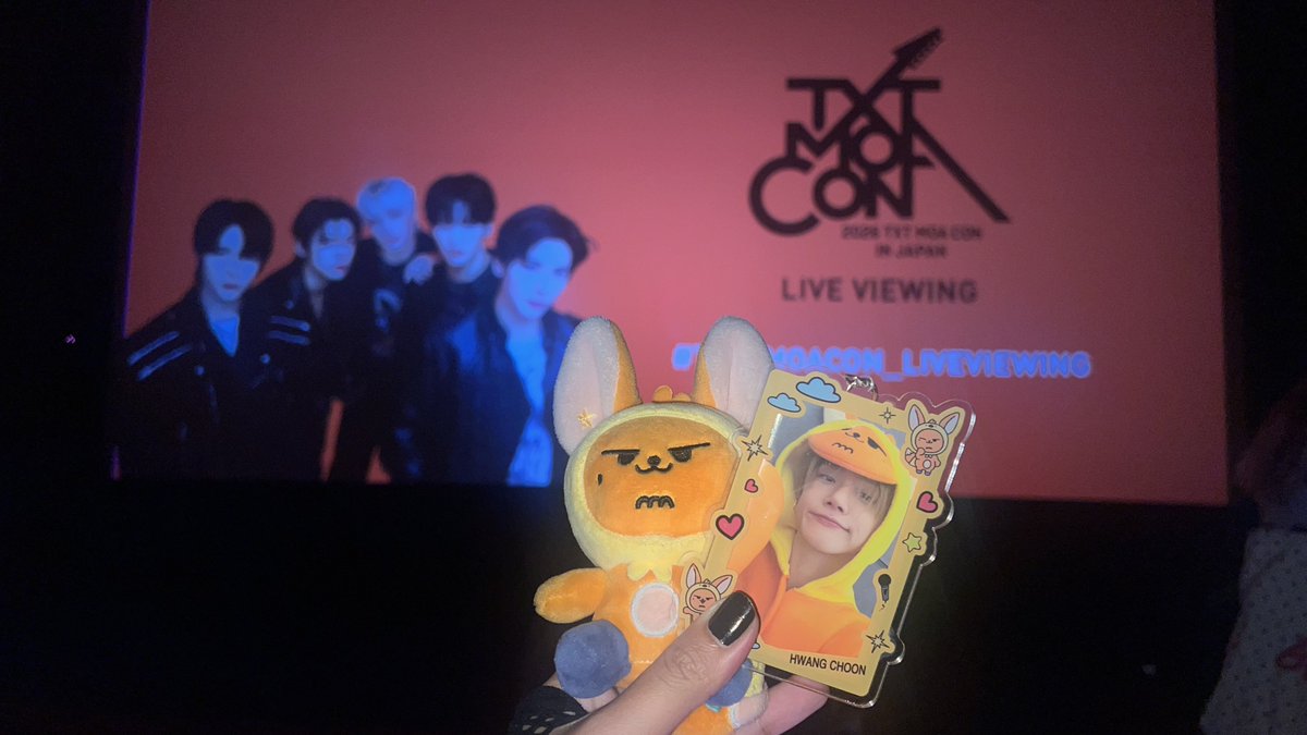 🦊 yawnjjuniezzn ❤️ tweet media