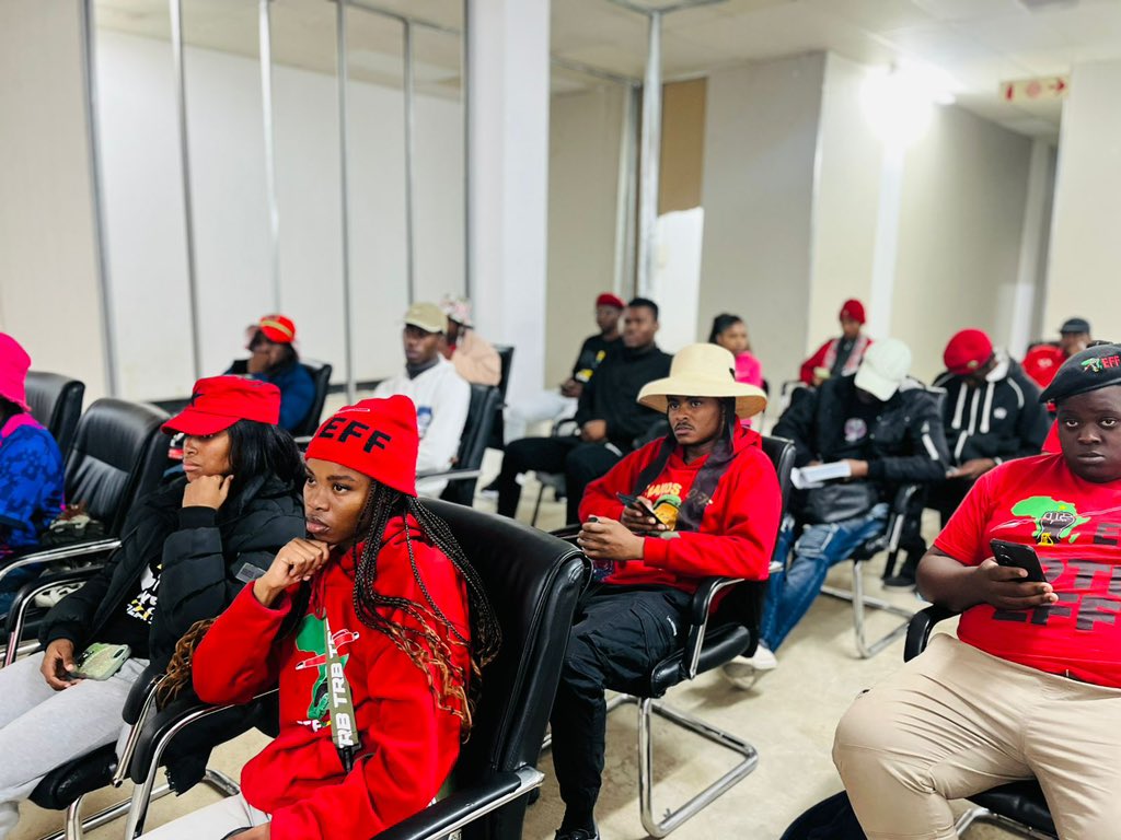 EFF Youth Command tweet media