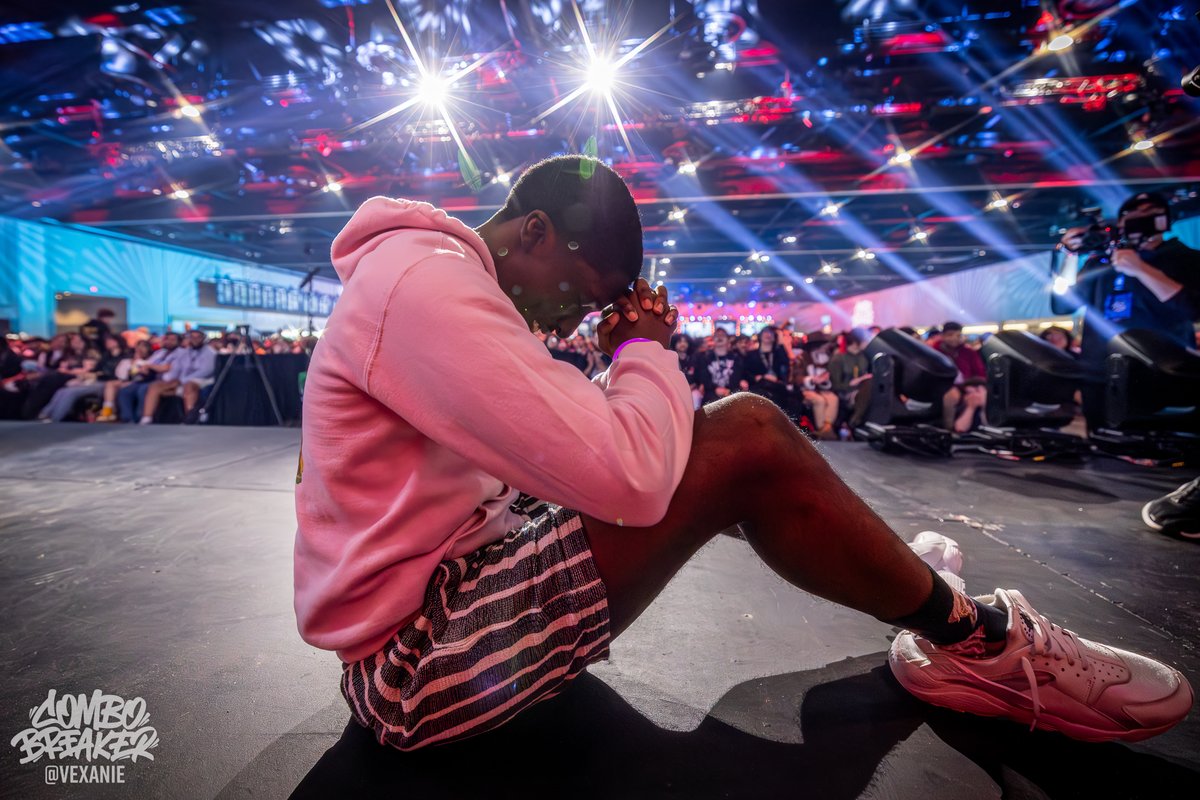 COMBO BREAKER tweet media
