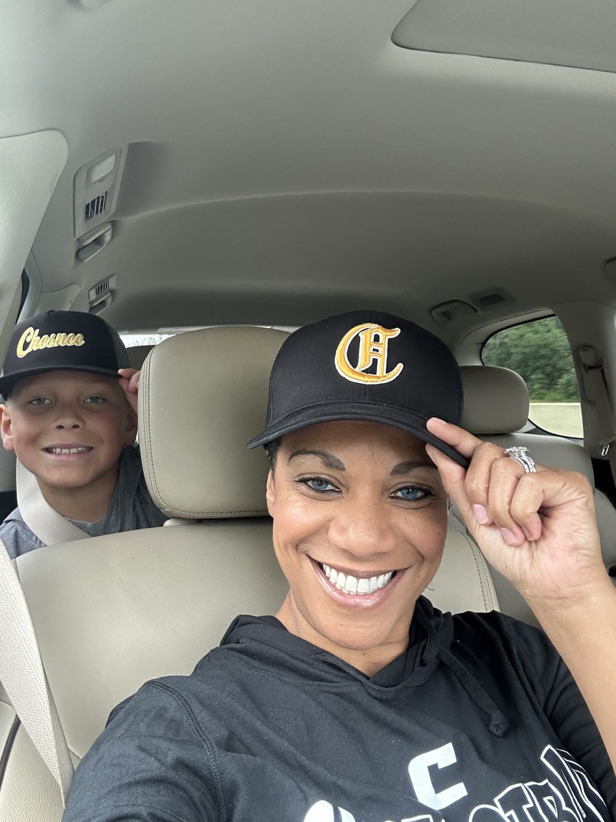 CoachDailey_64's tweet photo. Had a blast today at Top Golf with my crew!!!! Love how they are repping the new C! https://t.co/GX2PyMcBlB