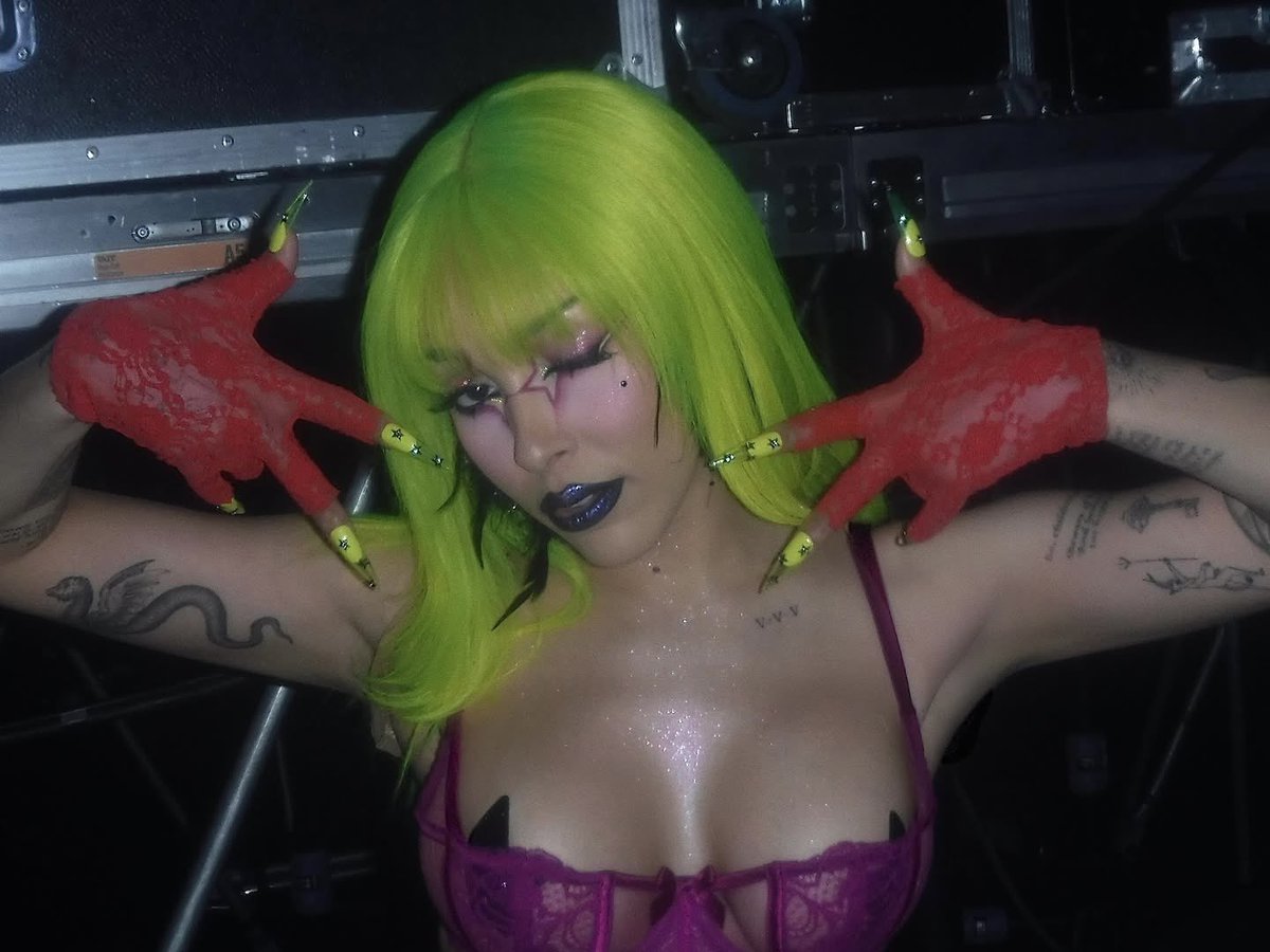 purrpaganda's tweet photo. im gay asf https://t.co/jLvyBiWHec