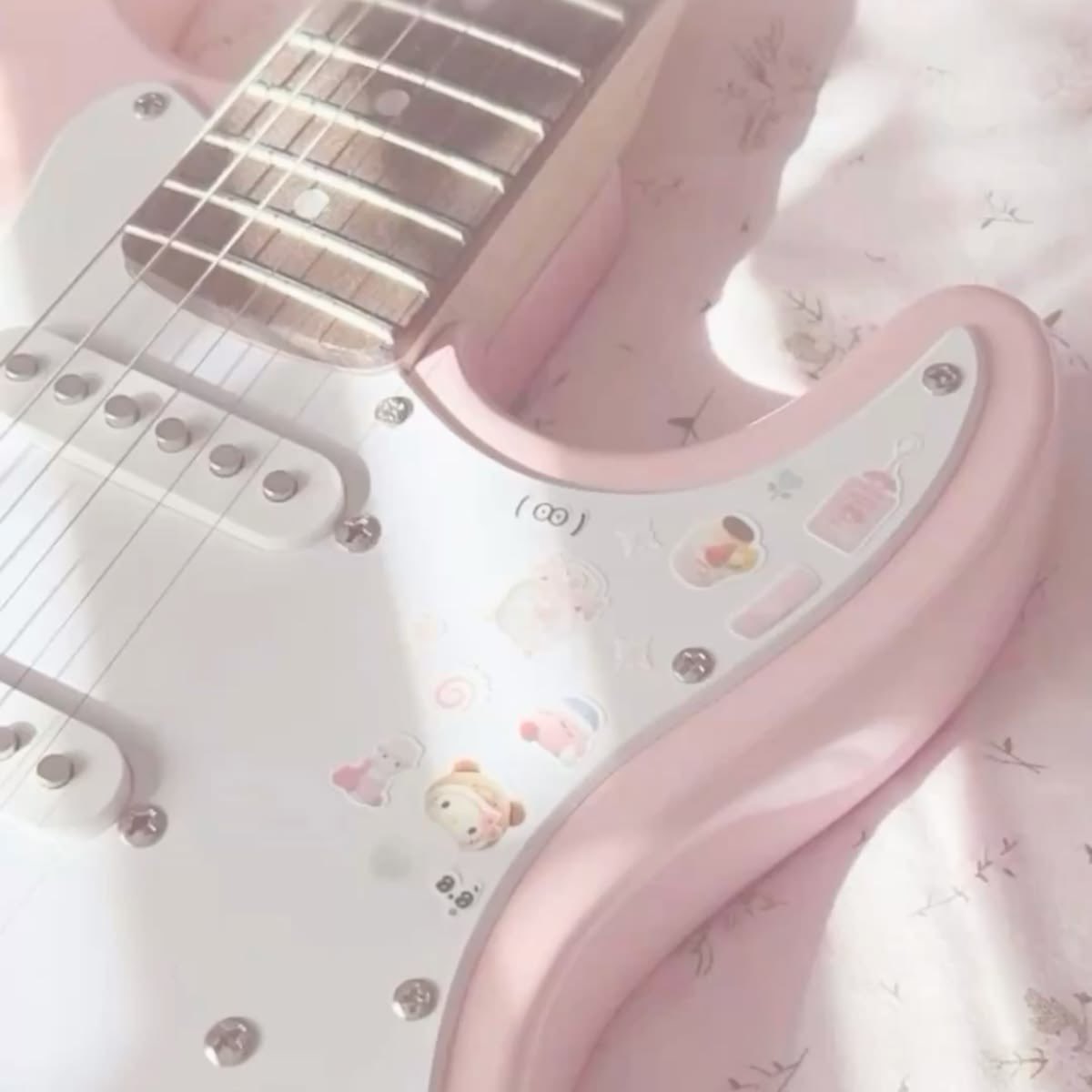 ami ⟢ tweet media