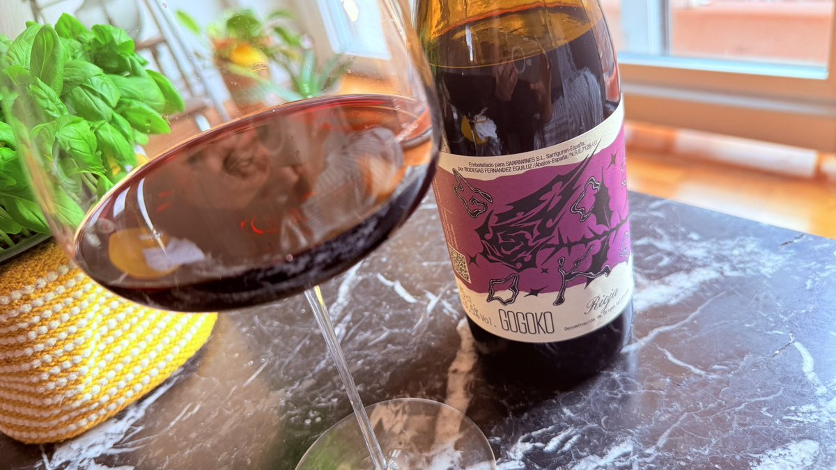 Ana - El retro 🍷🍺 tweet media