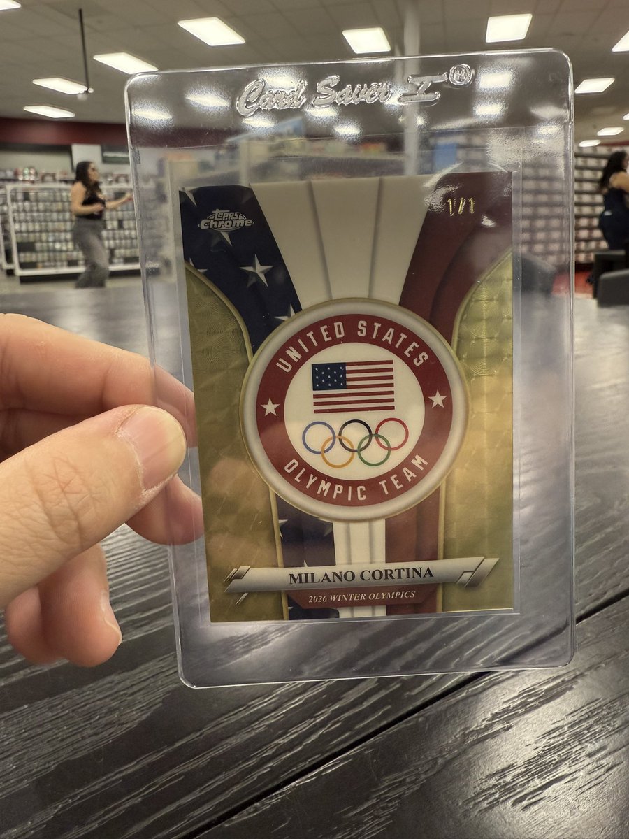 andr3w's tweet photo. @Topps Team USA 1/1 https://t.co/TmOLImGNrI
