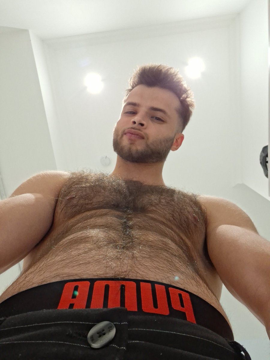 Kirilllion_leo tweet media