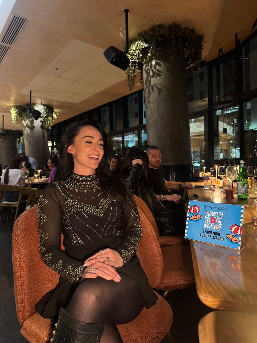 Angeliki_BTC's tweet photo. It was my favorite Pizza Party! 

Content 🔜 https://t.co/gpDw9288sg