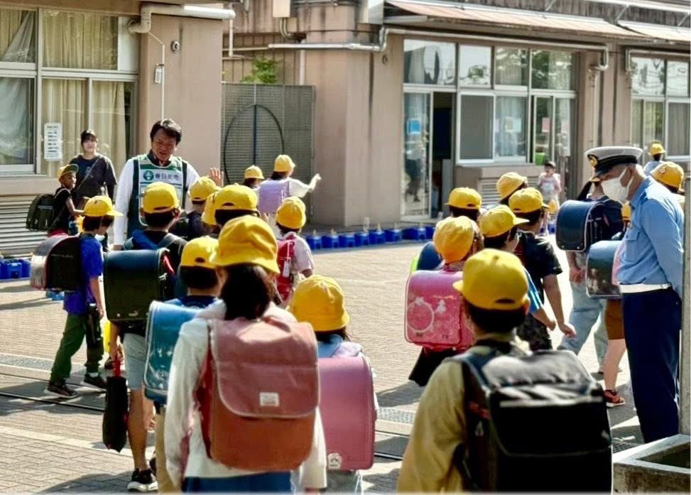 いわや一弘(春日部市長) tweet media
