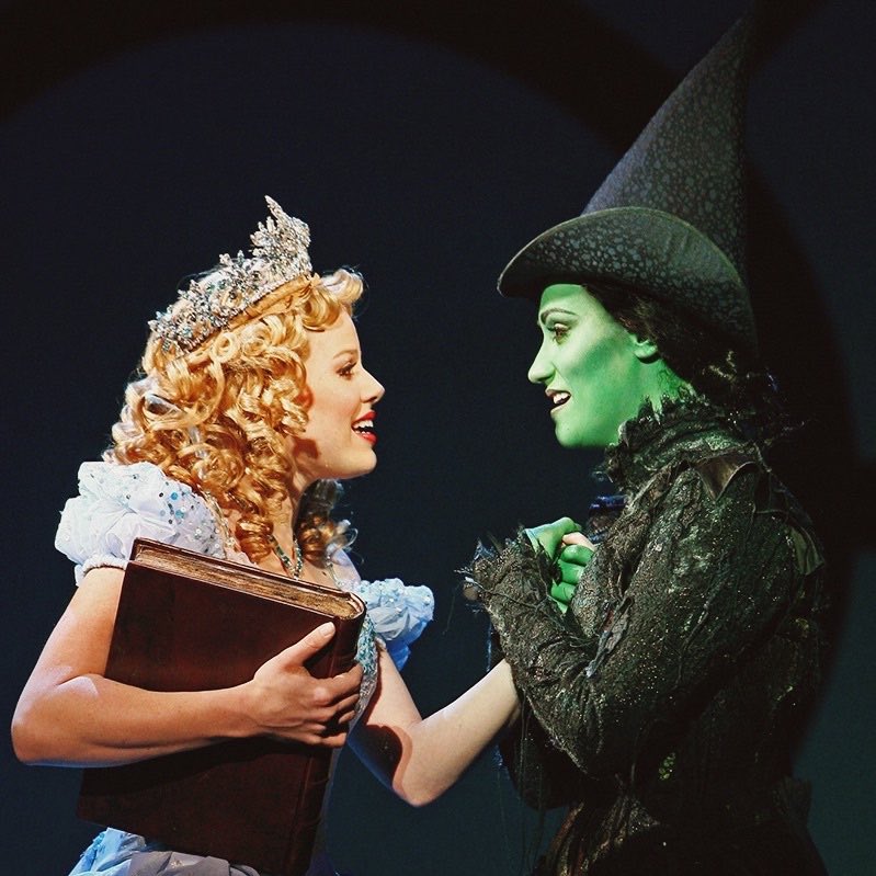wicked_updates's tweet photo. Gelphie https://t.co/jwbT86djnI