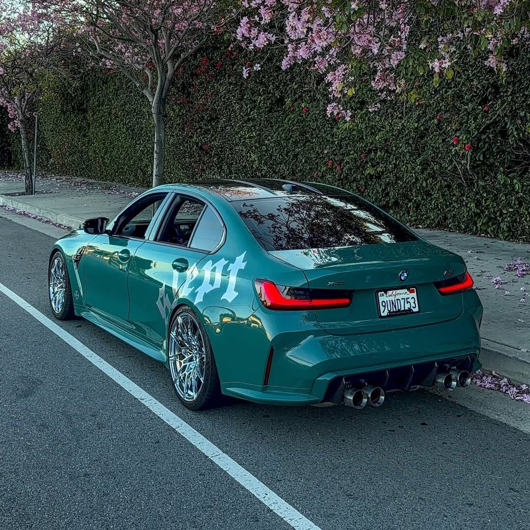 We love cars ❤️ tweet media