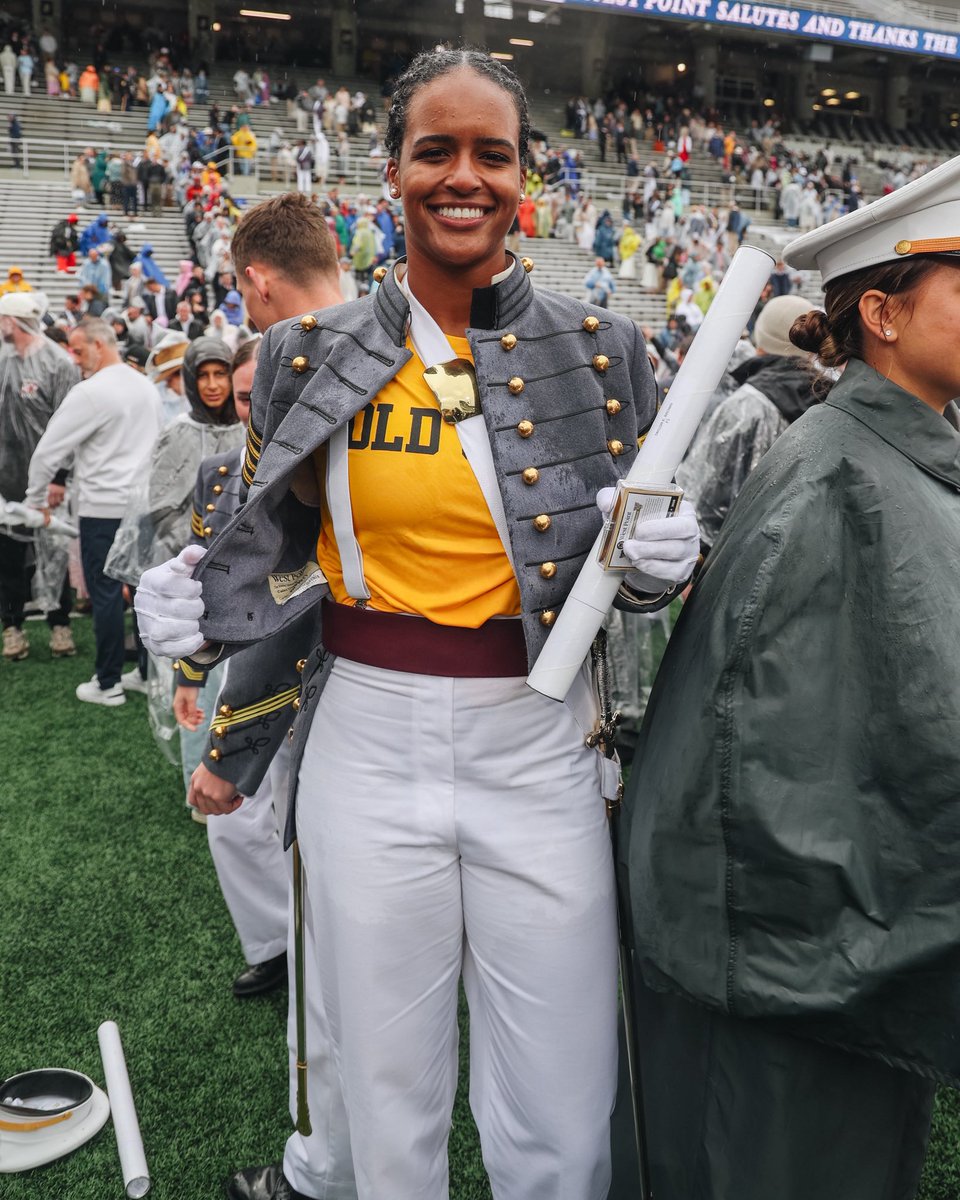 Army Softball tweet media