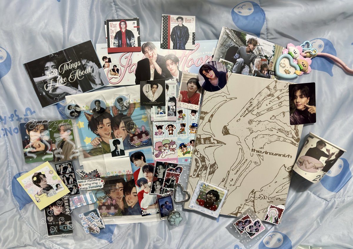 Timtxmp's tweet photo. ขอบคุณที่จัดกิจกรรมคาเฟ่ดี ๆ มันดีไปหมด  ᢉ𐭩 𐔌՞. .՞𐦯 ᯓᰔ ⋆🐾° ฟินมาก เจคฮุนคือที่สุด
สานฝันใจให้ชุ่มฉ่ำ GIVEAWAYS ที่ได้รับจากเอนจีนวันนี้คือดีต่อใจไปหมด น่าย้าก ˚.🎀༘⋆ 
สถานที่ดี ๆ : @pal_bangkok 
#JAKE #SUNGHOON #ENHYPEN 
#523ThingsILikeAboutJAKEHOON https://t.co/S6vEC5bP7j