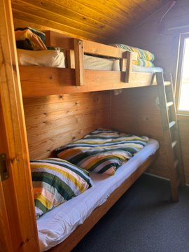 LVestkyst's tweet photo. #Booknow your #holiday stay in our #cabin now and there are 2 bedrooms in the cabin 😊see more here: 👉https://t.co/gfHDc1pWPz👈 #nature #glamping #denemarken #kampeeren #world #hytte #danmark #familyfriendly #traveltips #Travel #Turismo #camping #springoffer https://t.co/rAyPFBPT5t