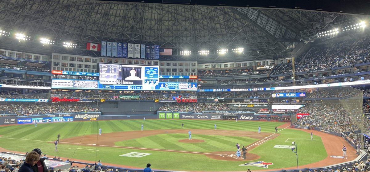 Is the Dome Open? tweet media