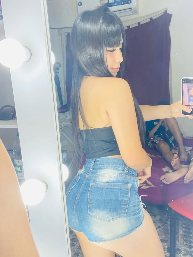 Mini Shorts X 110K tweet media