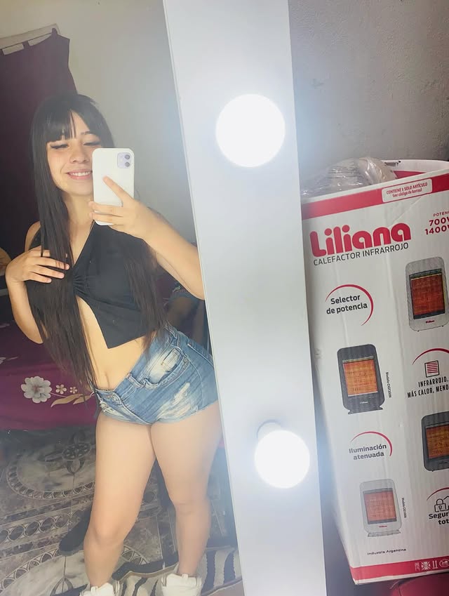 Mini Shorts X 110K tweet media