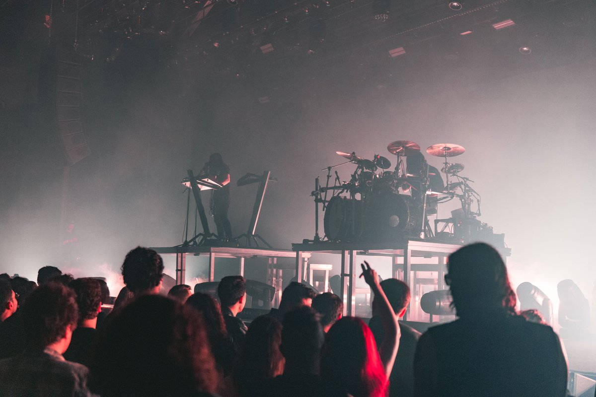 DualityProdTR's tweet photo. Çağdaş elektronik müziğin en sert, karanlık ve vizyoner grubu Perturbator'u Paribu Art sahnesinde izledik ⚡ https://t.co/FmWnOIwvnX