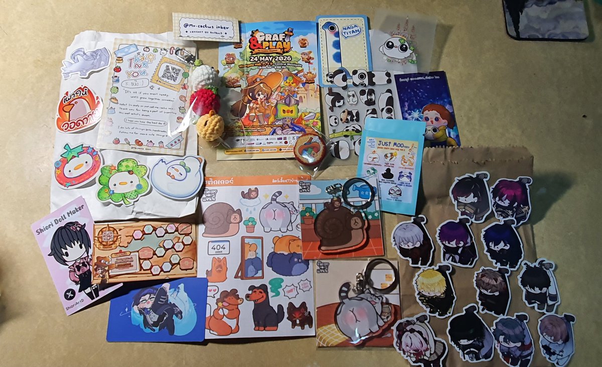 HuiMing_LiYap's tweet photo. #CraftandPlay2026
สินค้าที่ได้อุดหนุนและได้พบปะพูดคุยกับนักวาด+สายผลิตหลายๆ ท่าน ขอขอบคุณที่สร้างสรรค์สินค้าและผลงานมากมาย และได้มีโอกาสพูดคุยทำความรู้จักกัน(เรามีแอบเขินๆ หน่อยๆ///) แต่วันนี้สนุกมากเลยค่ะ✨️✨️ https://t.co/bO25pFK8xk