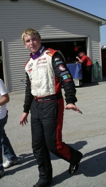 smog317's tweet photo. @Chris_Buescher 16 years ago in Toledo! https://t.co/r3SV5LnSzm