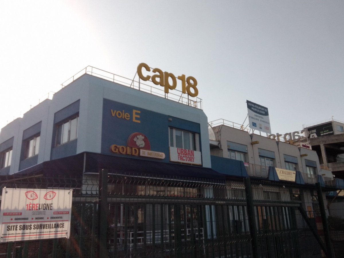 hsustephenc's tweet photo. @YouTube @journaldunet @what3words @SFGate Possibly this does not officially count, but the business park CAP 18 names its streets "voie A", "voie B" and so on. Also, apparently there were gasholders on this site until the late 1970s https://t.co/pzkzOznLhy https://t.co/7T4ejc3V5f