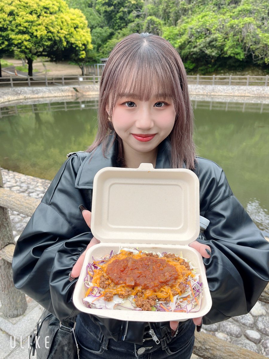 シオン tweet media