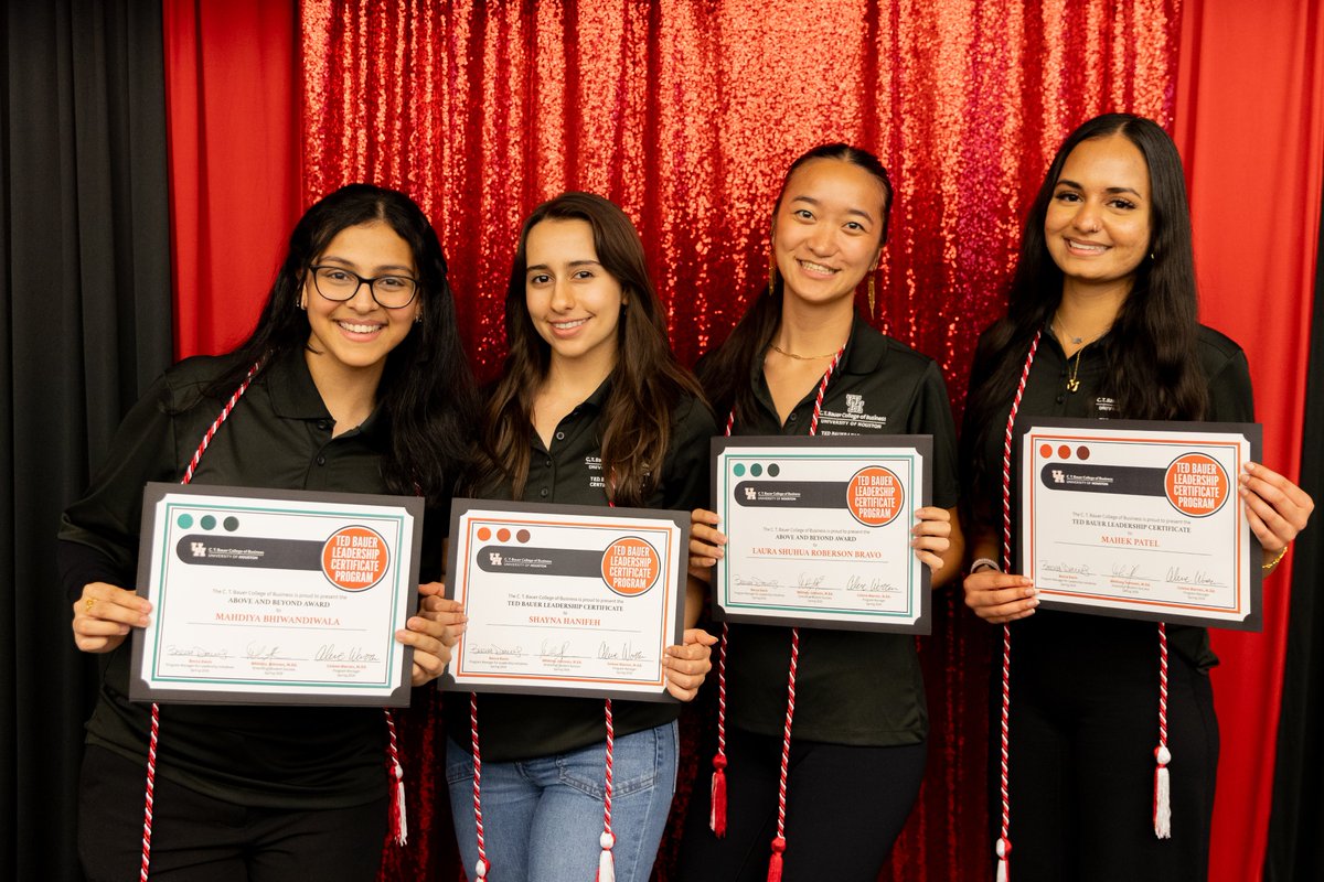 UHBauerCollege's tweet photo. After completing the Ted Bauer Leadership Certificate Program, #UHBauer students share how they feel more confident about public speaking, tackling difficult tasks &amp; making connections. 

🔗 Learn more: https://t.co/lsHsjQ8nmt https://t.co/e8VJWbUpld