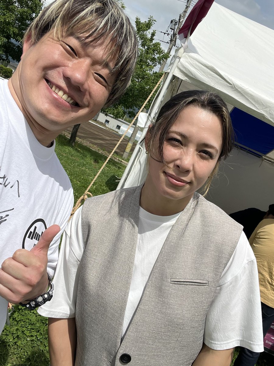 chobitsuki's tweet photo. 奇跡って本当に起こるんだな。

本当にそう感じた一日だった😭
出口クリスタさん、快く対応してくださりありがとうございました！
柔道最高ッ！！！

#出口クリスタ 
#塩尻ワイナリーフェスタ https://t.co/XHYzVuzoHV