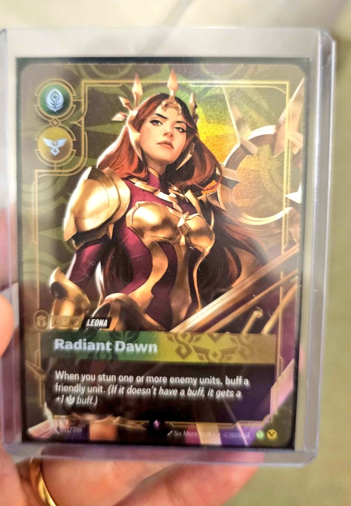 Crypt0G4ming's tweet photo. @playriftbound packs! Got my first 2 yesterday, Origins edition.

Got my fav support from the time I was Platinum JG/Support: Leona 🛡

Gonna be fishing around @phygitals when Riftbound packs launch to get my main jg: The Titan of the Depths ⚓️ https://t.co/ewjPhMDMQe