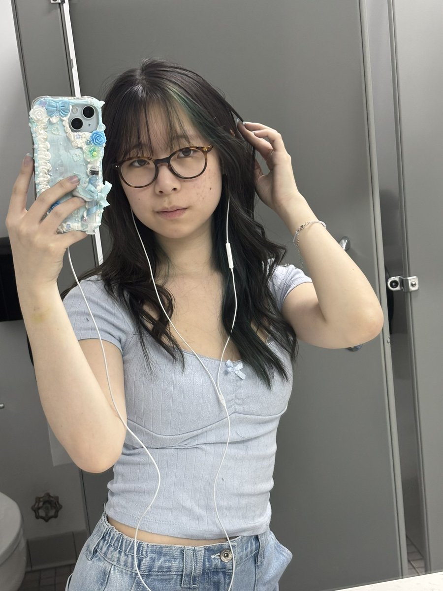 liza! ໒꒱ ‧₊˚ tweet media
